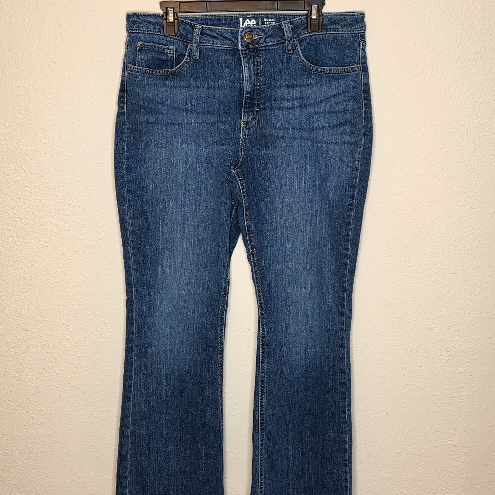 Lee Regular Fit, Boot Cut, Mid Rise Women's Denim Jeans, Size 14